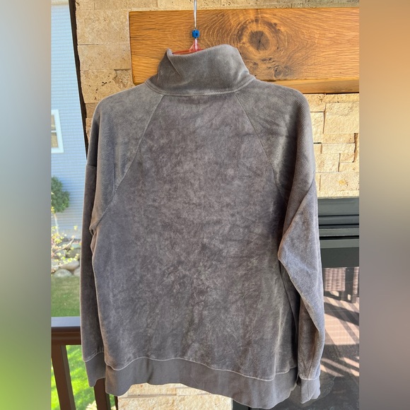 Wild Fable Gray Velour 1/4 Zip - Picture 6 of 8